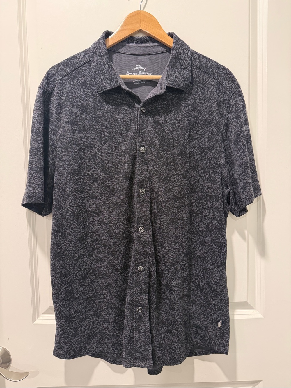 Tommy Bahama Floral-Print Short Sleeve Button-Down Shirt